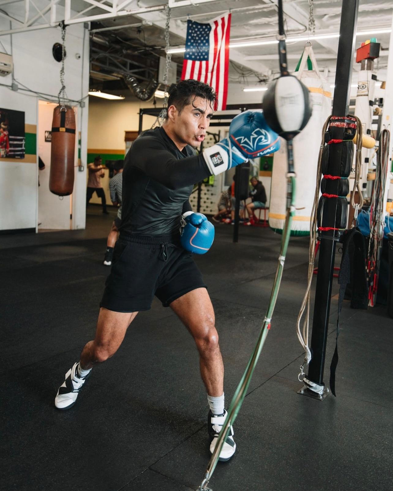 Alejandro Morales-Enamorado in a boxing stance